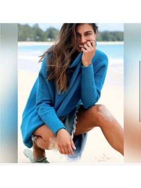 Free People Ottoman Slouchy Sweater Oversized Tropical Blue XS